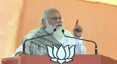 Narendra Modi arrives in Haldia to unveil development projects