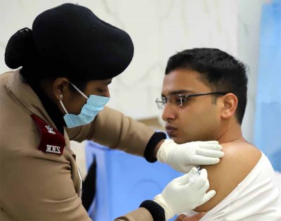 Anyone above 18 years can walk in at nearest centre for CoWIN registration, vaccination: Govt