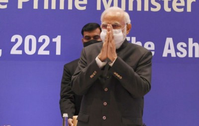 UP: PM Narendra Modi dedicates to the nation various developmental projects in Mahoba