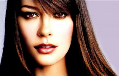 Catherine Zeta Jones is busy hula-hooping in her latest Instagram video, fans love it