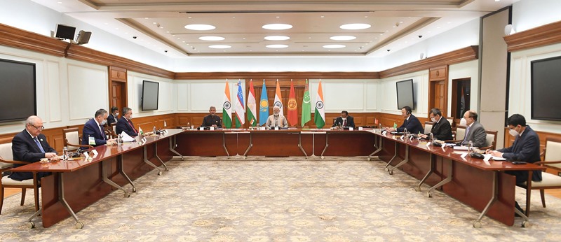 Modi meets Foreign Ministers of Central Asian Countries
