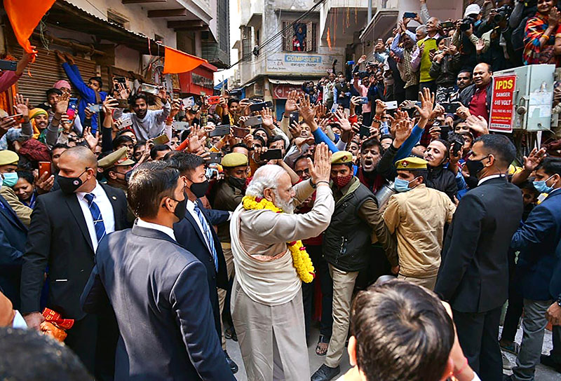 PM Narendra Modi visits Varanasi