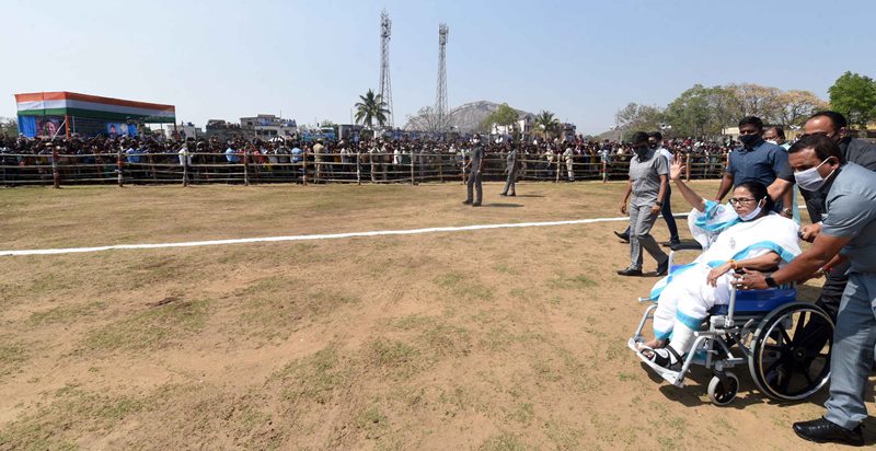 Mamata Banerjee addresses election rally at Balorampur in Purulia