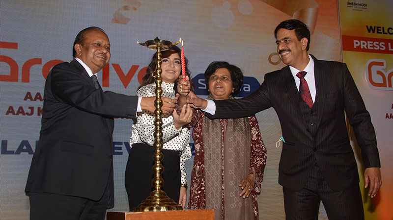 Subhashree Ganguly launches Groviva in Kolkata