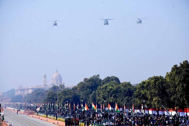 New Delhi: IAF Su-30, Mig-29 with C-17 Gobemaster fighter aircrafts performing a fly past during the 72nd Republic Day