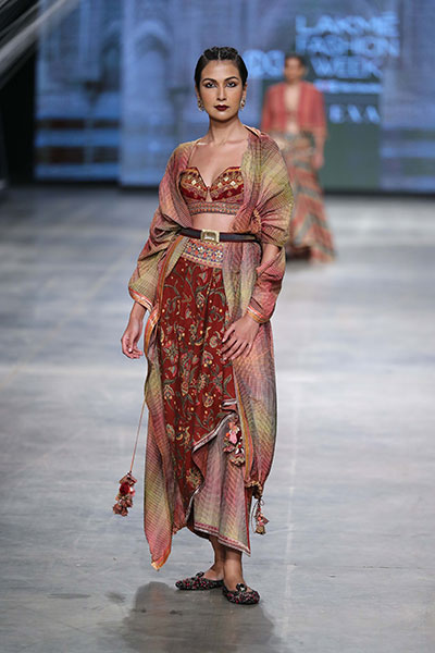 Lakme Fashion Week: Tarun Tahiliani showcases winter festive collection