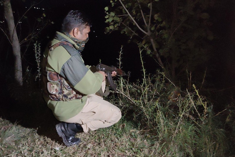 Kashmir: Night patrol in Poonch