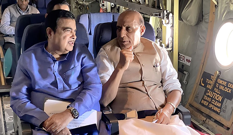 Union Ministers Rajnath Singh and Nitin Gadkari inaugurate Emergency Landing Facility in Rajasthan's Barmer dist