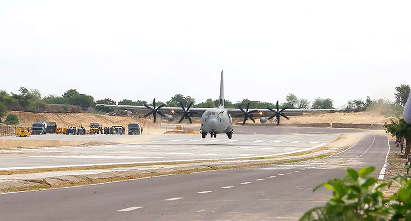 Union Ministers Rajnath Singh and Nitin Gadkari inaugurate Emergency Landing Facility in Rajasthan's Barmer dist