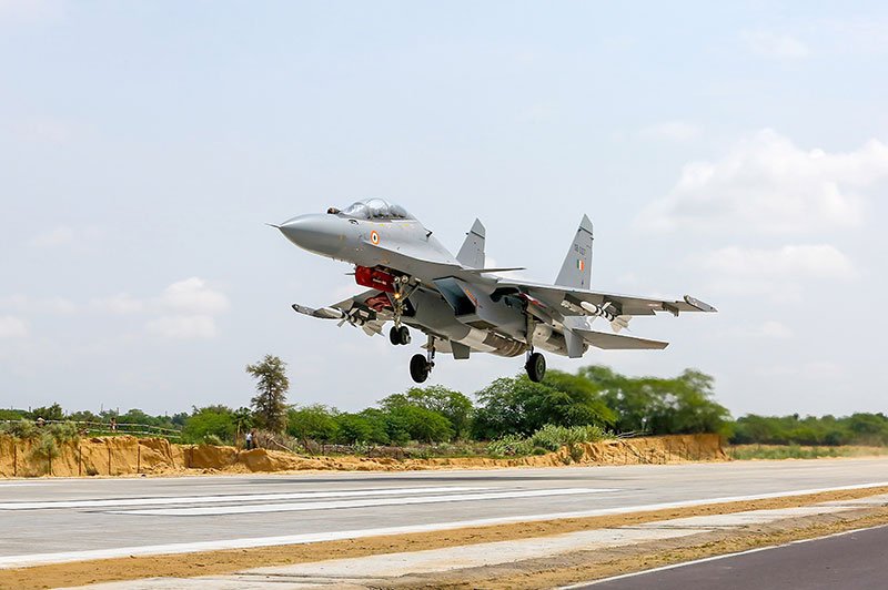 Union Ministers Rajnath Singh and Nitin Gadkari inaugurate Emergency Landing Facility in Rajasthan's Barmer dist