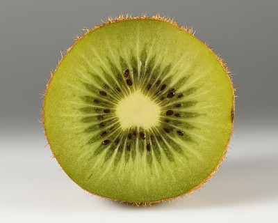 Kashmiri farmer grows Kiwi