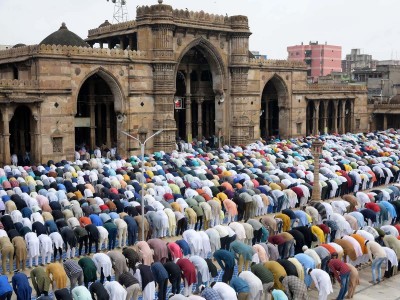 Prez, VP, and PM extend Eid-ul-Adha greetings