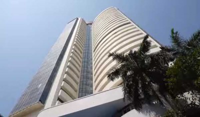 Sensex at new high, opens at 61,304.29 pts