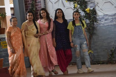 'Woh Toh Hai Albelaa': Sayuri rejects Saroj's offer