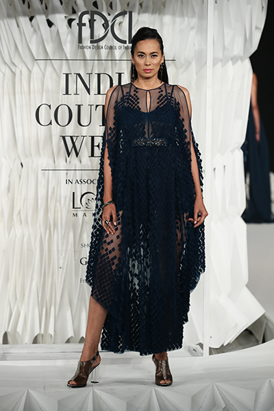 India Couture Week: Malaika Arora turns showstopper for designer duo Rohit Gandhi and Rahul Khanna