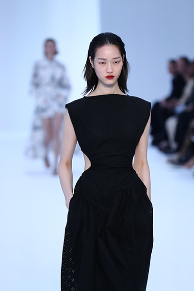 Milan Fashion Week 2022: Philosophy collection by Lorenzo Serafini