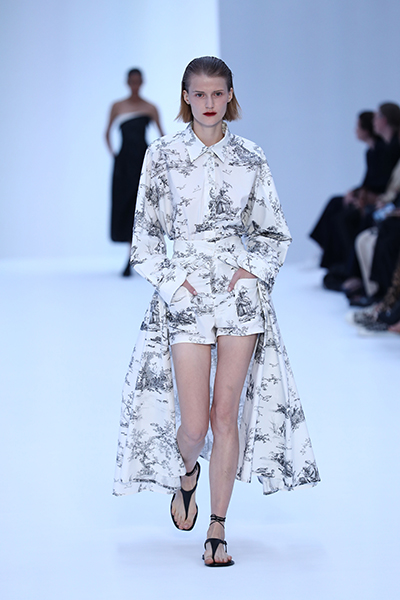 Milan Fashion Week 2022: Philosophy collection by Lorenzo Serafini