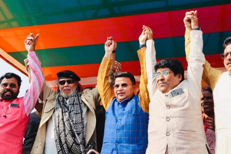 Mithun Chakraborty attends BJP meeting in Bengal's Purulia