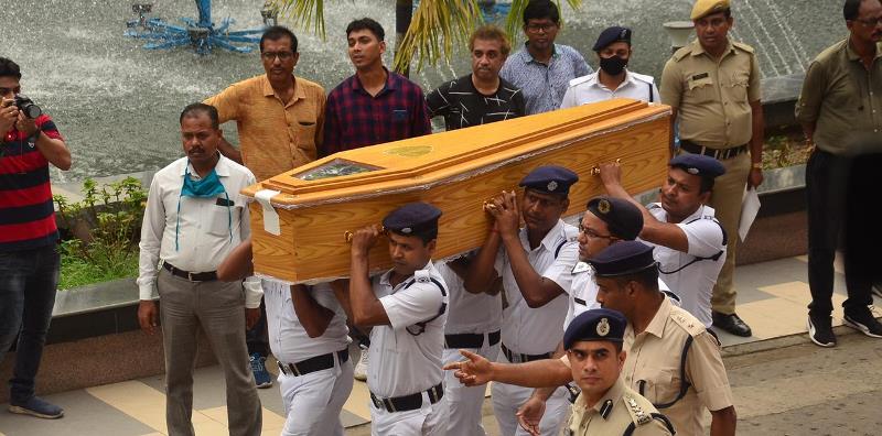 Last tributes, gun salute to late singer KK in Kolkata