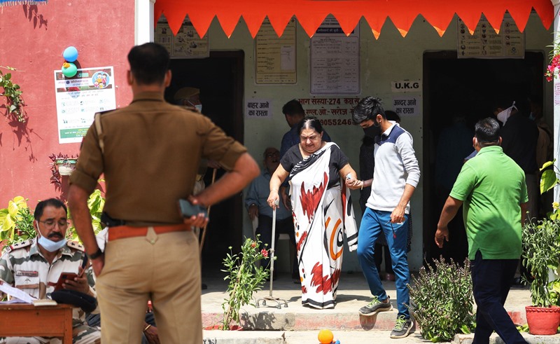 UP votes in 7th and final phase