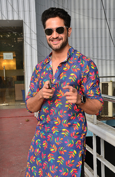 SVF unveils trailer of Vikram Chatterjee, Madhumita Sarcar starrer Kuler Achaar