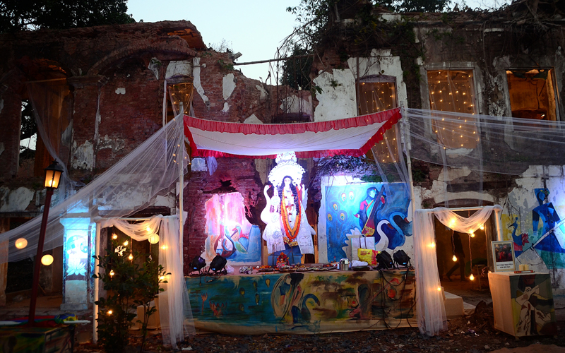 Tollywood stars celebrate Saraswati Puja