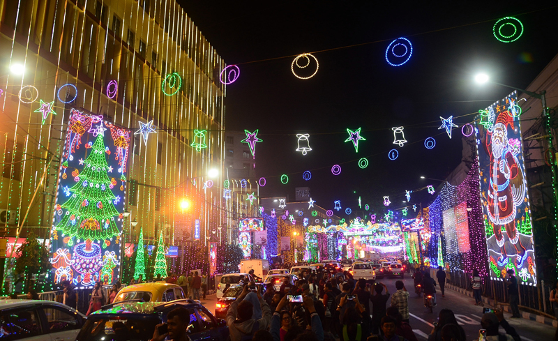 In Images: Kolkata soaks in Christmas spirit