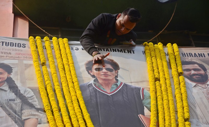 Shah Rukh Khan's fans celebrate 'Dunki' release