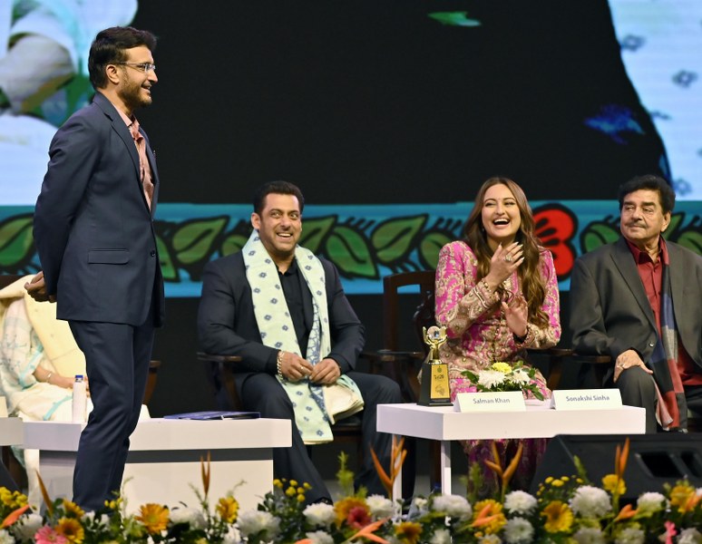 Glimpses from star-studded 29th KIFF inaugural ceremony