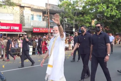 In big push for 2024 polls, PM Modi holds massive roadshow in Kerala's Kochi, to flag off Vande Bharat Express