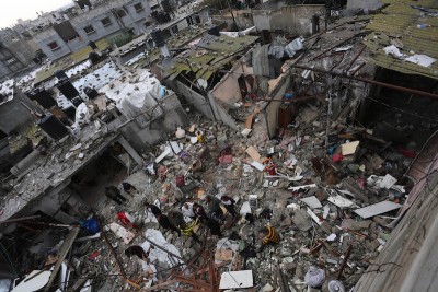 Israeli forces kill 3 Hamas commanders as ground operation continues