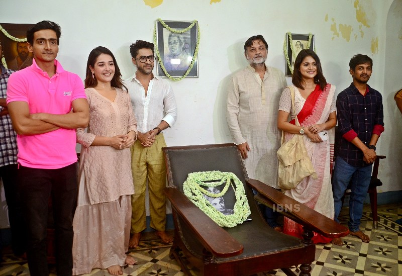 In Images: Srijit Mukherji, others launch preview of 'Oti Uttam'