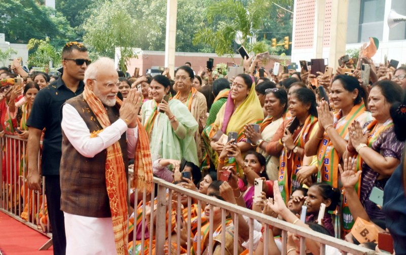 PM Modi addresses BJP Mahila Morcha activists in Delhi