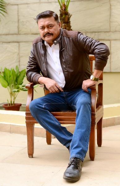 In images: Cast & crew of upcoming Bengali thriller series 'Abar Proloy'