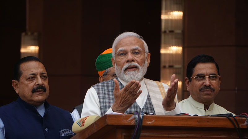 Parliament's Winter Session begins; Modi, Sonia, others attend day 1