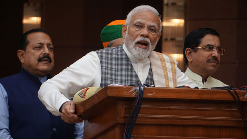 Parliament's Winter Session begins; Modi, Sonia, others attend day 1