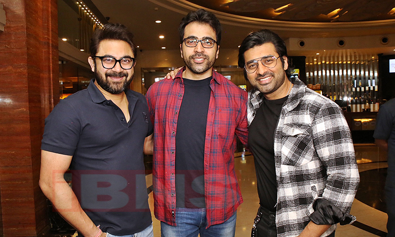 Tollywood celebs attend Soham Chakraborty, Saayoni Ghosh starrer L.S.D. premiere