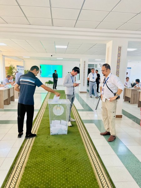 In Images: Uzbekistan presidential election