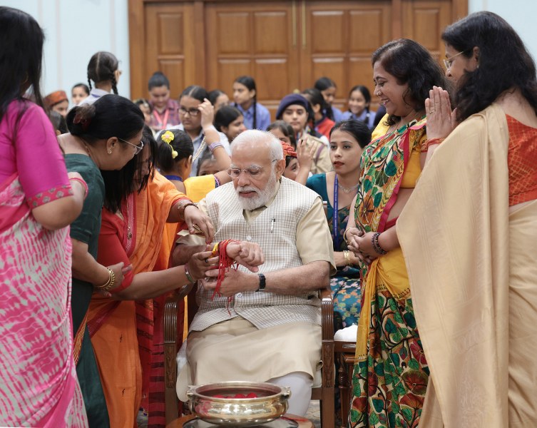 PM Modi celebrates Rakhsha Bandhan in Delhi
