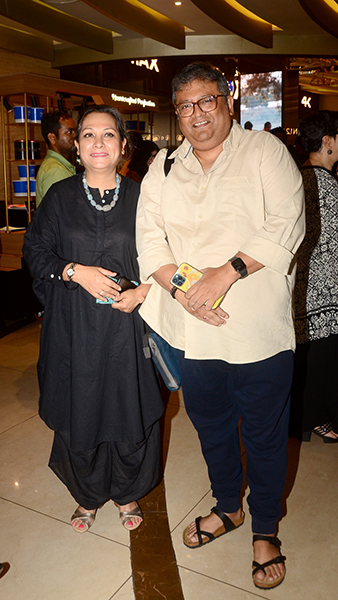 Prosenjit Chatterjee, Dev, Jeet, others at Ajogyo's special screening