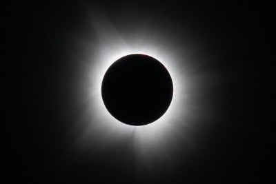Total solar eclipse leaves skygazers in the US, Mexico, Canada amazed