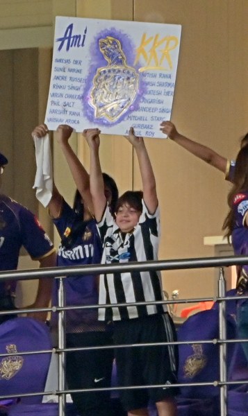 'Lucky charm' Shah Rukh Khan cheers for KKR as his team takes on PBKS at Eden Gardens