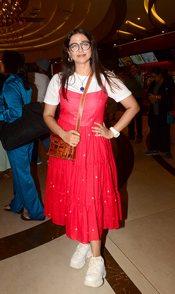 Prosenjit Chatterjee, Dev, Jeet, others at Ajogyo's special screening