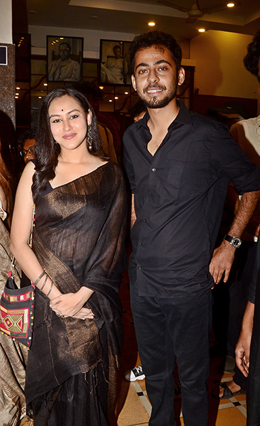 Mamata Shankar, Prosenjit Chatterjee, Chiranjit Chakraborty, others attend Chaalchitra Ekhon premiere
