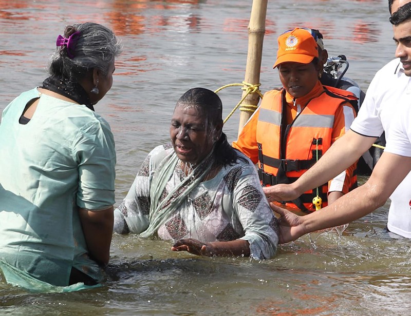 IN IMAGES: President Droupadi Murmu takes holy dip in Maha Kumbh