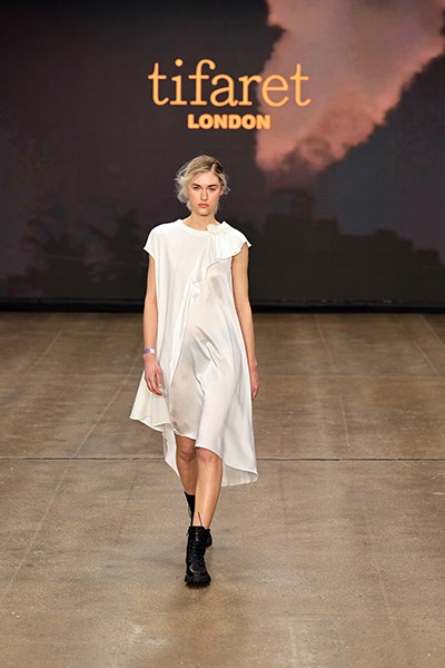 London Fashion Week: Tifaret Collection