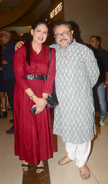 In Images: Premiere of Ishaa Saha's Check In Check Out