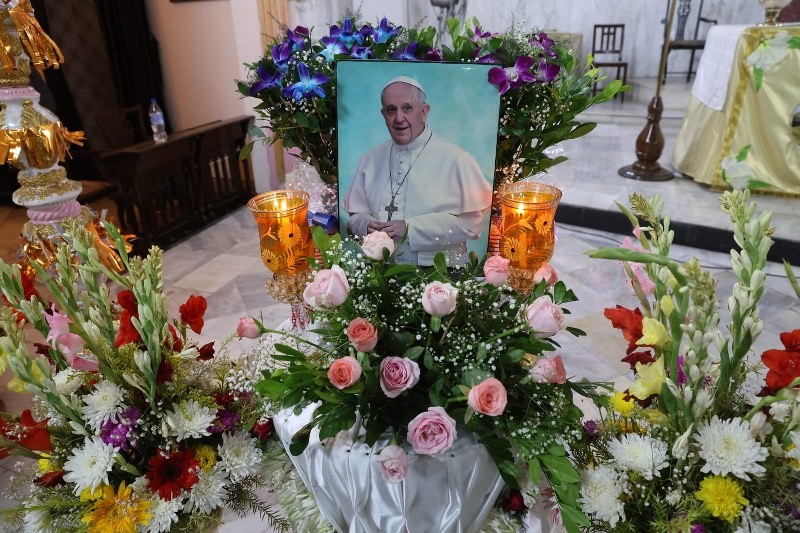 Kolkata mourns the death of Pope Francis