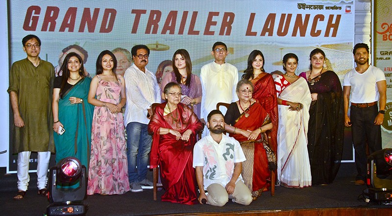 In Images: Rakhee Gulzar graces trailer launch of Aamar Boss