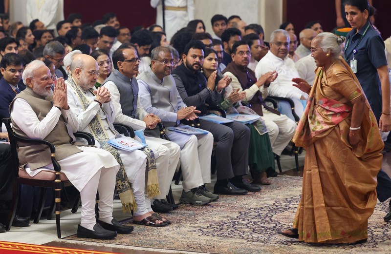In Images: President Murmu presents 2025 Padma Awards at Rashtrapati Bhavan